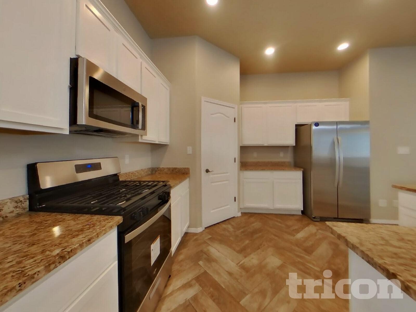 Building Photo - 8316 Mesa Top Rd NW