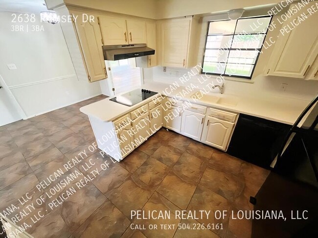 Building Photo - 2638 Ramsey Dr