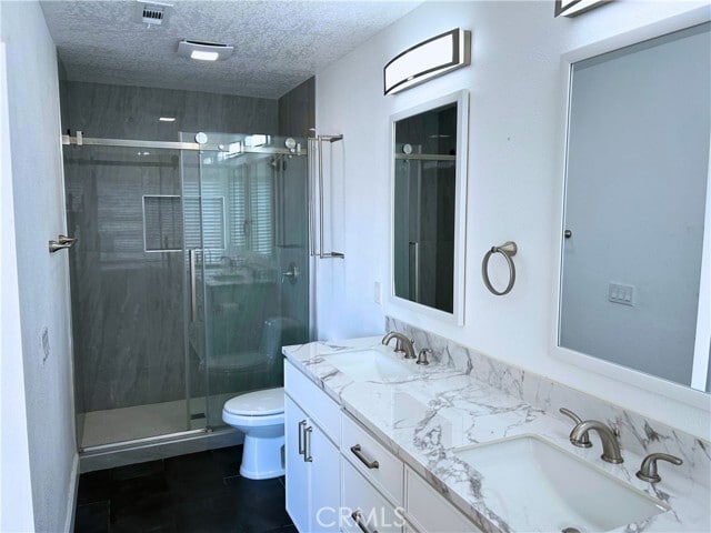 Building Photo - 2482 Steven Dr
