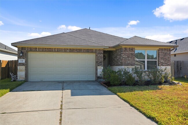 Primary Photo - 1317 Clear Cedar Ct