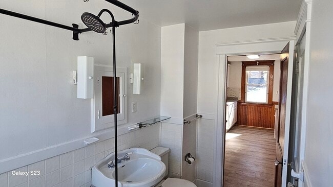 Building Photo - 17 Cleveland Ave