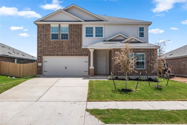 Primary Photo - 110 Miglia St