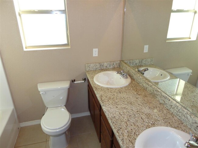 Building Photo - 4004 Hueco Valley Dr