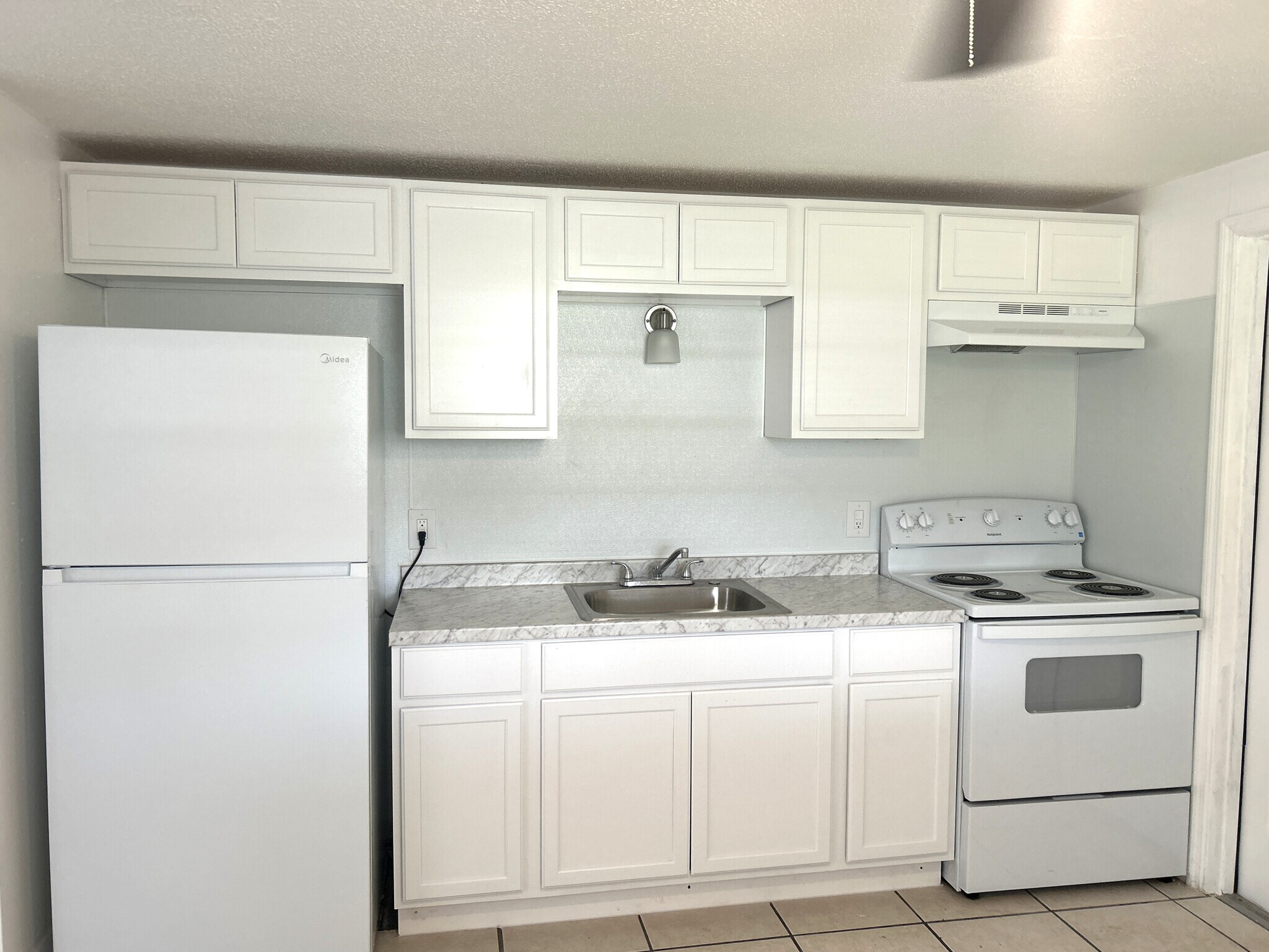 Building Photo - 38825 C Ave