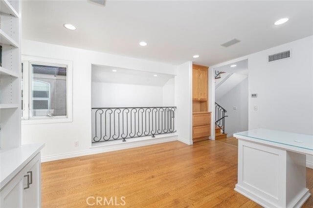 Building Photo - 119 Opal Ave