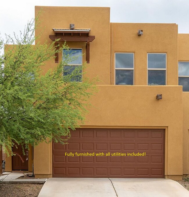 Building Photo - Furnished monthly rental home with all uti...