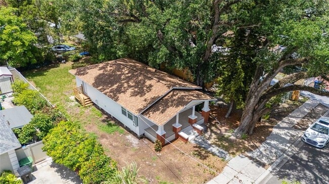 Building Photo - 3204 E 23rd Ave