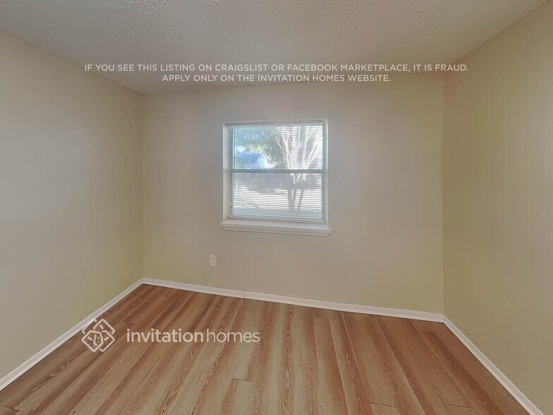 Building Photo - 3855 Shady Grove Cir