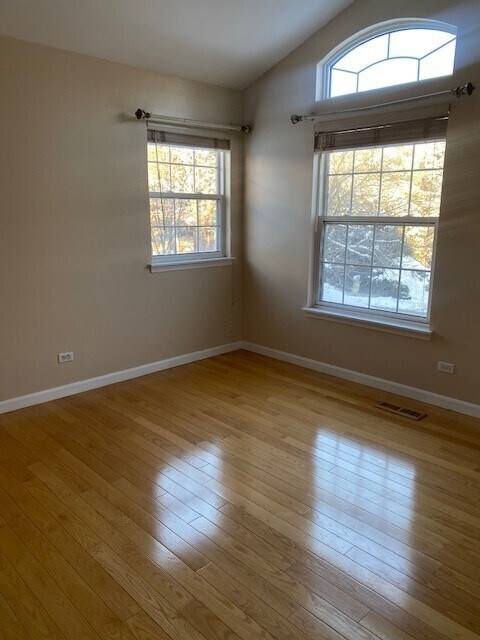 Building Photo - 1626 S Luther Ave