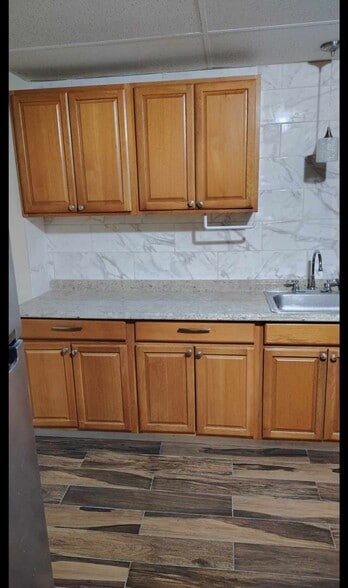 Kitchen - 6 Merrill St