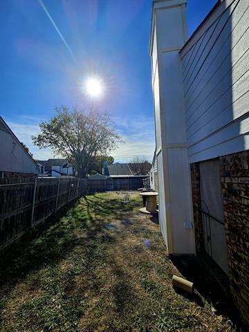 Building Photo - 817 Colchester Dr