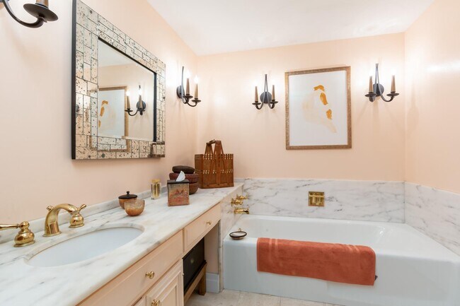 Building Photo - 2700 Virginia Ave NW