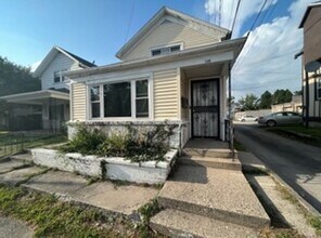 Building Photo - 118 W Creighton Ave