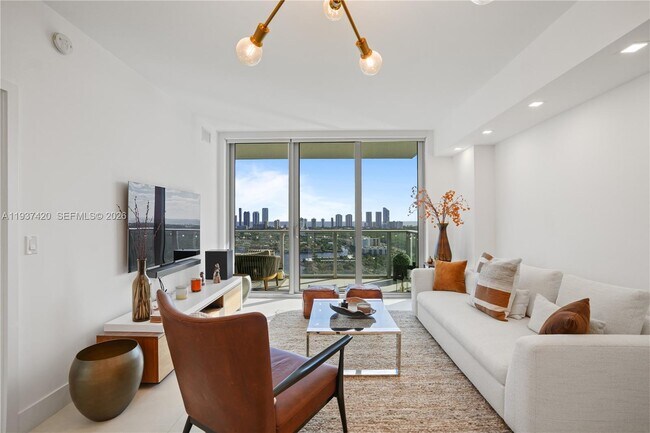 Building Photo - 16385 Biscayne Blvd