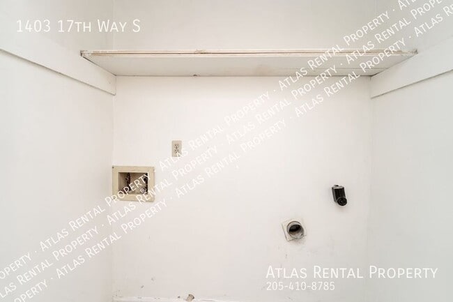 Building Photo - 1403 17th Way S