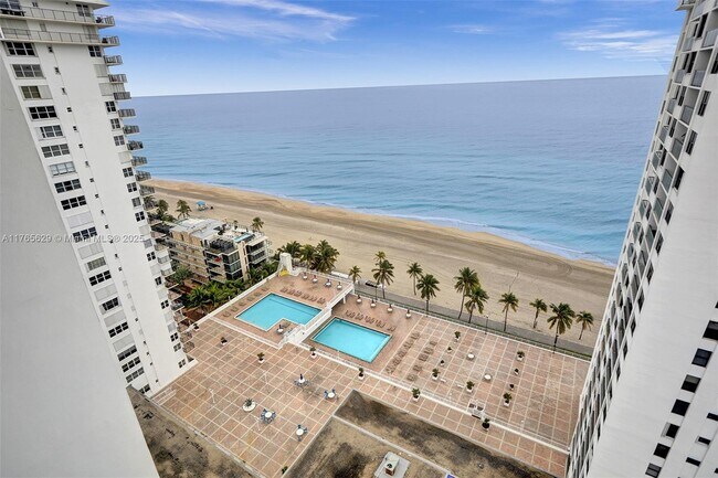 Building Photo - 2401 S Ocean Dr