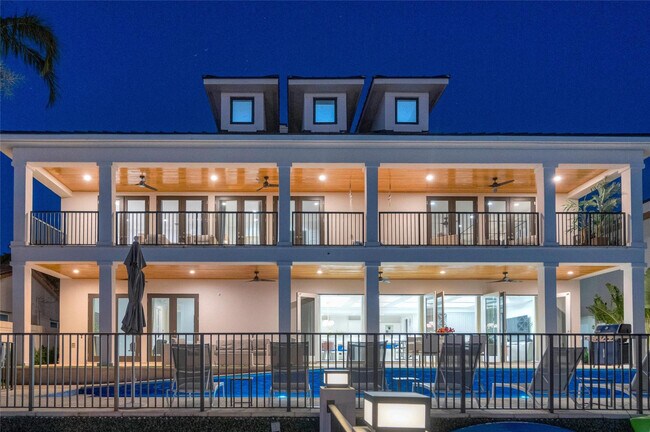 Building Photo - 1949 Harbourview Dr