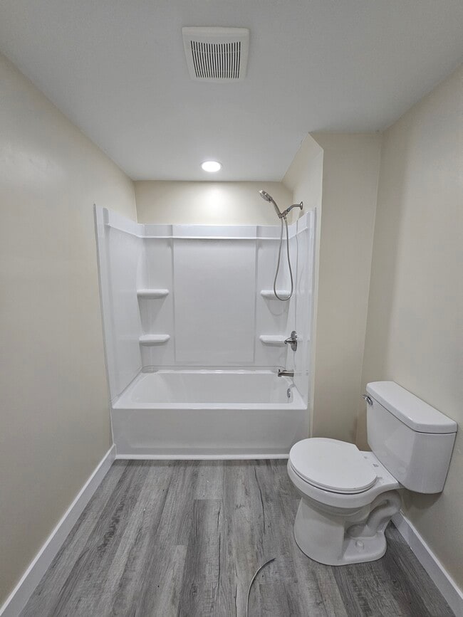 Building Photo - 507 E Water St