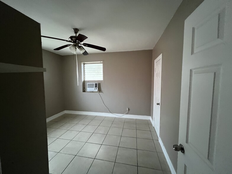 Spacious Bedroom. - 1864 NW 93rd St