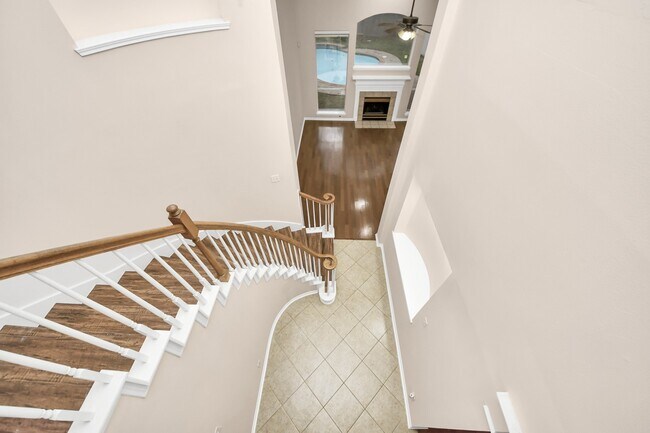 Building Photo - 4126 Midstream Dr