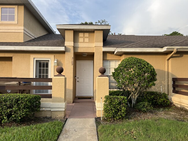 Front of Townhome - 3109 Sandy Shore Ln