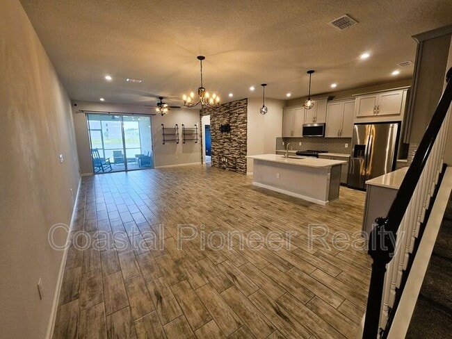 Building Photo - 19403 Blue Pond Dr