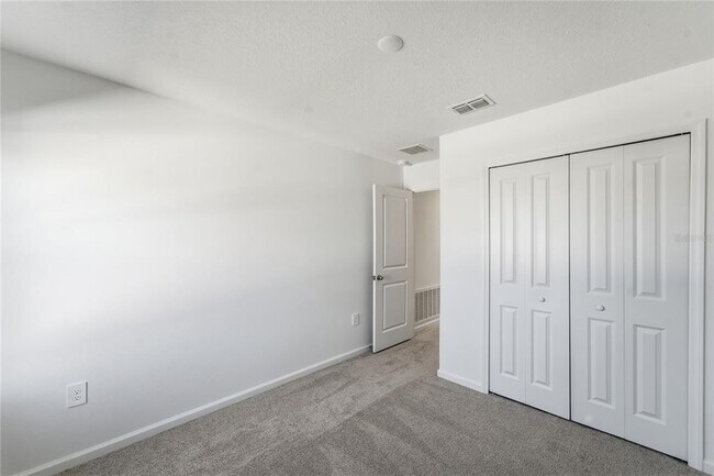 Building Photo - 6680 SW 89th Loop