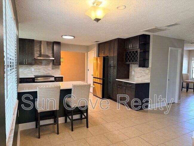 Building Photo - 4017 Paddlewheel Dr