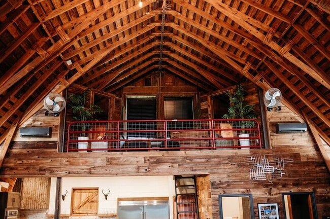 Building Photo - 19920 NW Farley Hampton Rd