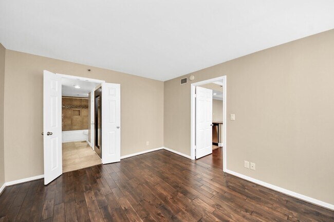 Building Photo - 3525 Sage Rd