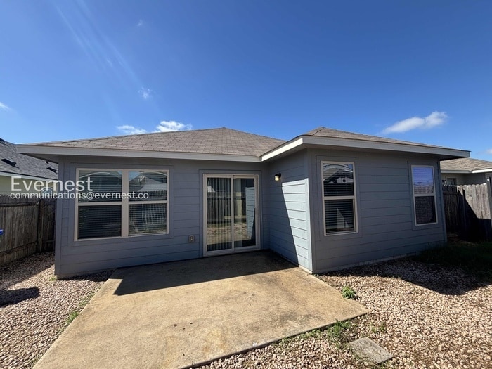 Building Photo - 12904 Tinker St