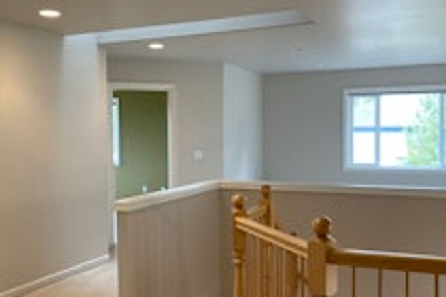 Building Photo - 4bd/2ba House in Newcastle