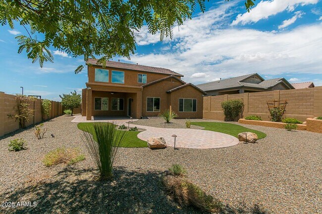 Building Photo - 26833 N 14th Ln