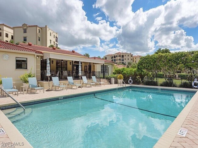 Building Photo - 7032 Pelican Bay Blvd