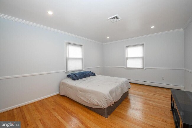 Building Photo - 202 Baltimore Pike