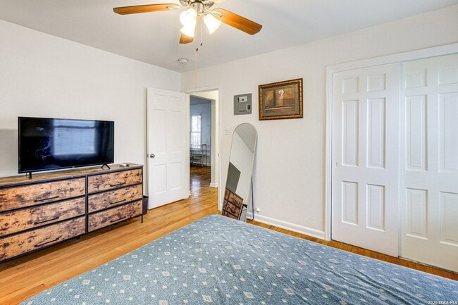 Building Photo - 332 Natalen Ave