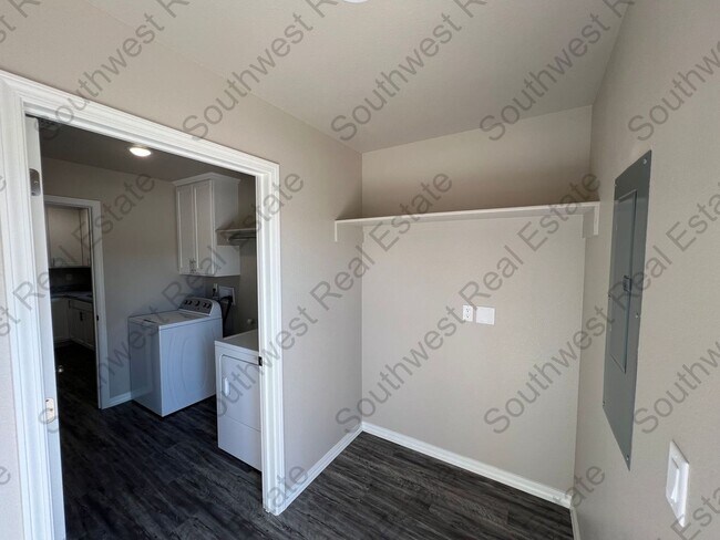 Building Photo - 2109 Bobwhite Ct