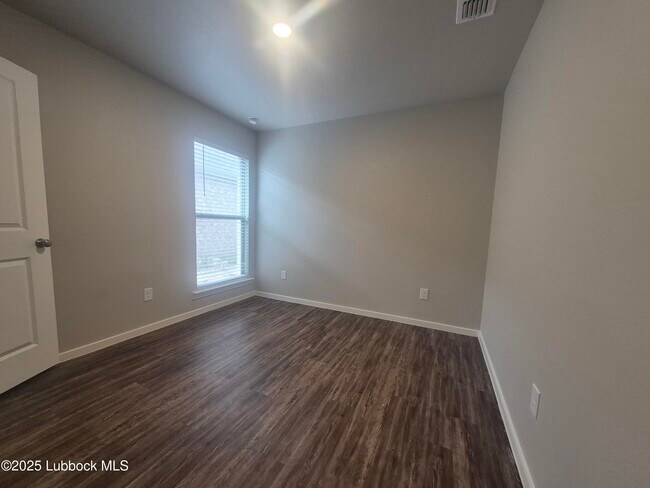 Building Photo - 2117 N Avenue K
