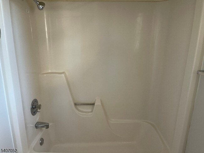 Building Photo - 820 Rhine Blvd