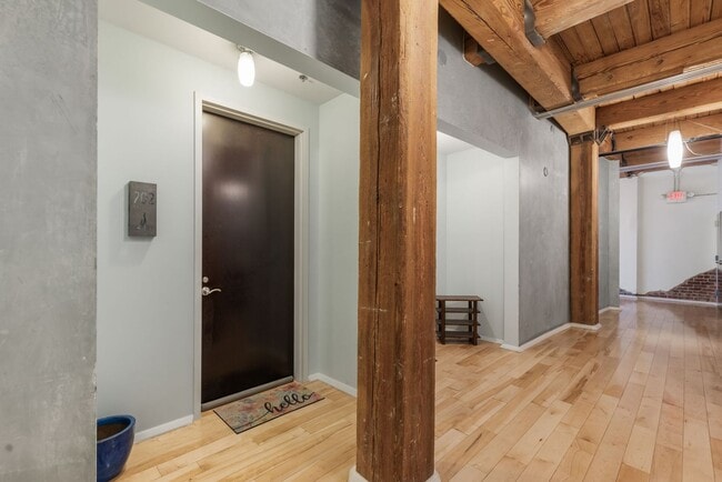 Building Photo - 1BR  Fire Street Lofts in Downtown Knoxvil...