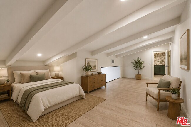 Building Photo - 2700 Cahuenga Blvd E