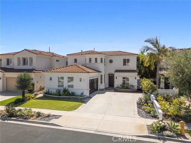 Building Photo - 55 Via Sonrisa