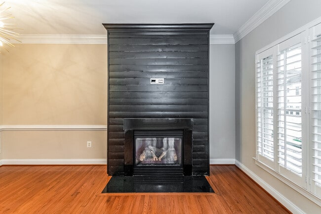 Building Photo - 87 Heron Lane