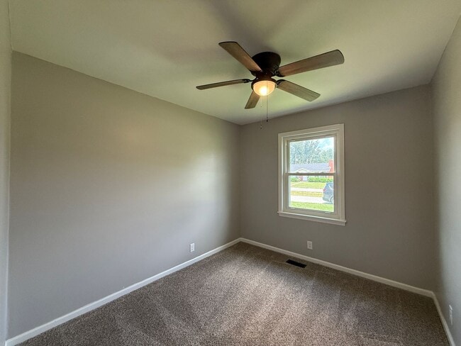 Building Photo - Come Take a Look At This!