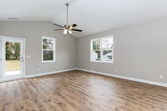 Building Photo - NEW Construction Three Bedroom Home