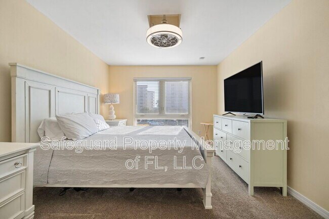 Building Photo - 1500 Via De Luna Dr