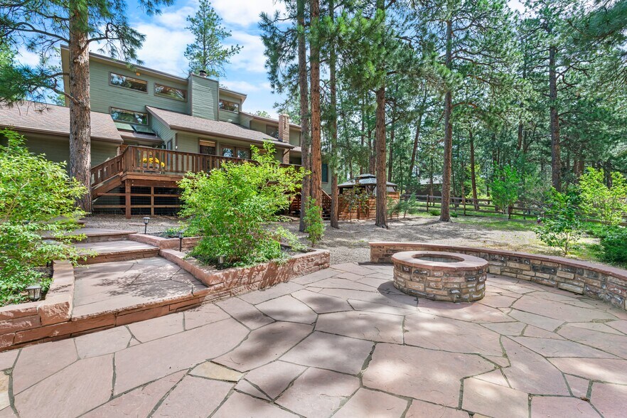 Building Photo - 4515 Red Rock Dr