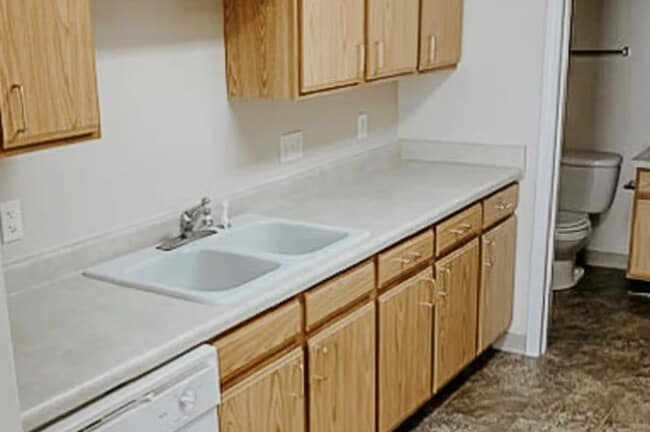 Building Photo - 233 High St