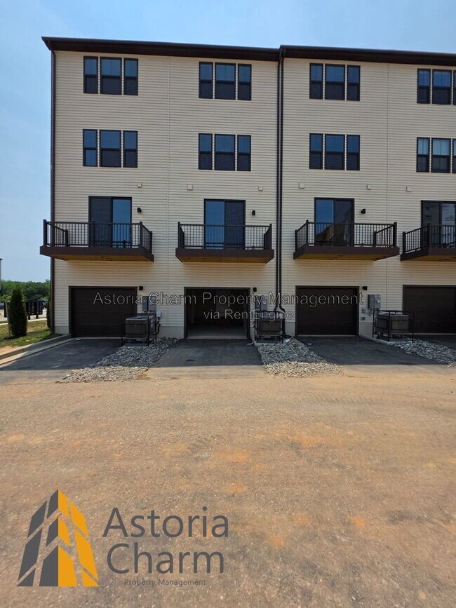 Building Photo - 2928 Maisel St