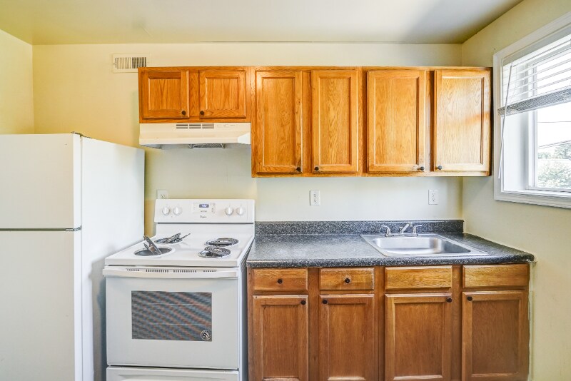 Building Photo - 2104 Phaup St